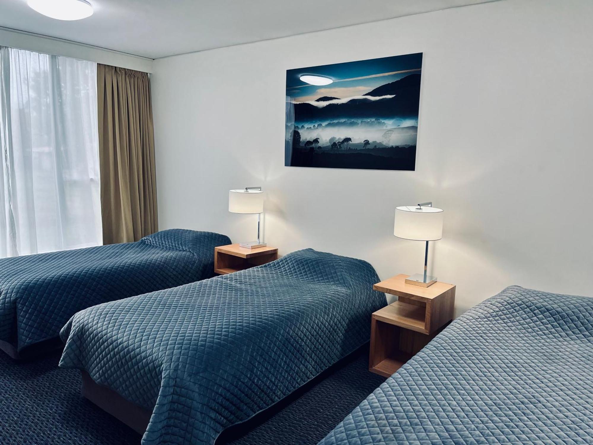 Heemskirk Motor Hotel Zeehan Ngoại thất bức ảnh