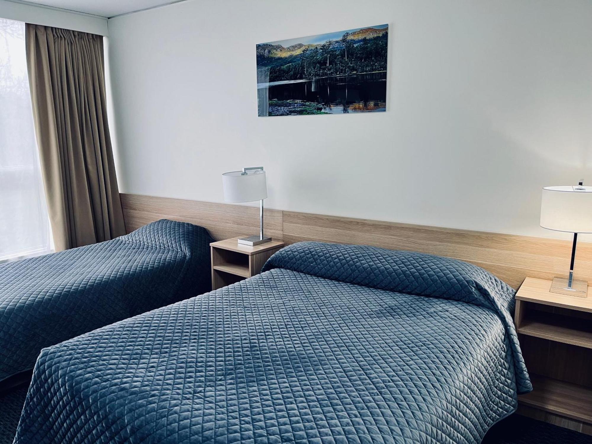 Heemskirk Motor Hotel Zeehan Ngoại thất bức ảnh